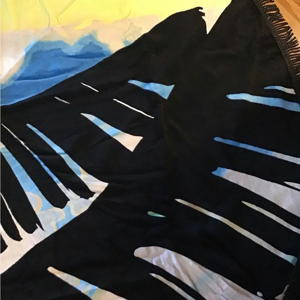 NWT Black and Blue Terry Towel 59 inch round beach towel